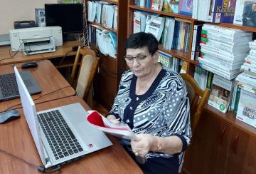 Татарстан Республикасы Лаеш, Аксубай, Түбән Кама, Баулы һәм Чүпрәле муниципаль районнары рус теле һәм әдәбияты укытучылары өчен онлайн-семинарлар сериясе 0 / 1000ТӘРҖЕМӘ ИТҮ