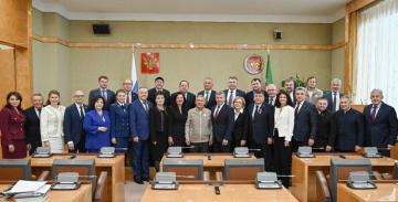 Рөстәм Миңнеханов: 2025 елда Татарстанның фәнни-мәгариф комплексы лаеклы эш нәтиҗәләрен күрсәтте